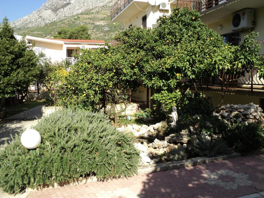 Beach Resort Apartments Bucina Baška Voda Zewnętrze zdjęcie
