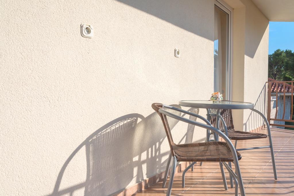 Beach Resort Apartments Bucina Baška Voda Zewnętrze zdjęcie