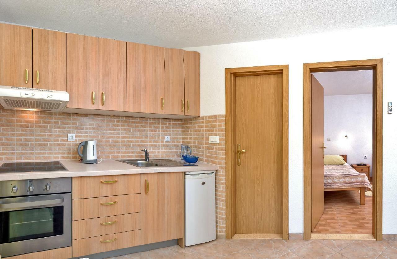 Beach Resort Apartments Bucina Baška Voda Zewnętrze zdjęcie