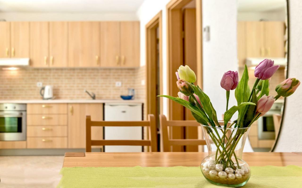 Beach Resort Apartments Bucina Baška Voda Zewnętrze zdjęcie